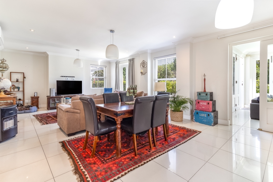 4 Bedroom Property for Sale in Val De Vie Estate Western Cape